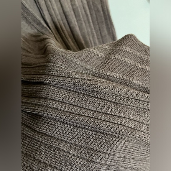 Live In The Moment | Fluid Thin Long Cardigan - Picture 3 of 4